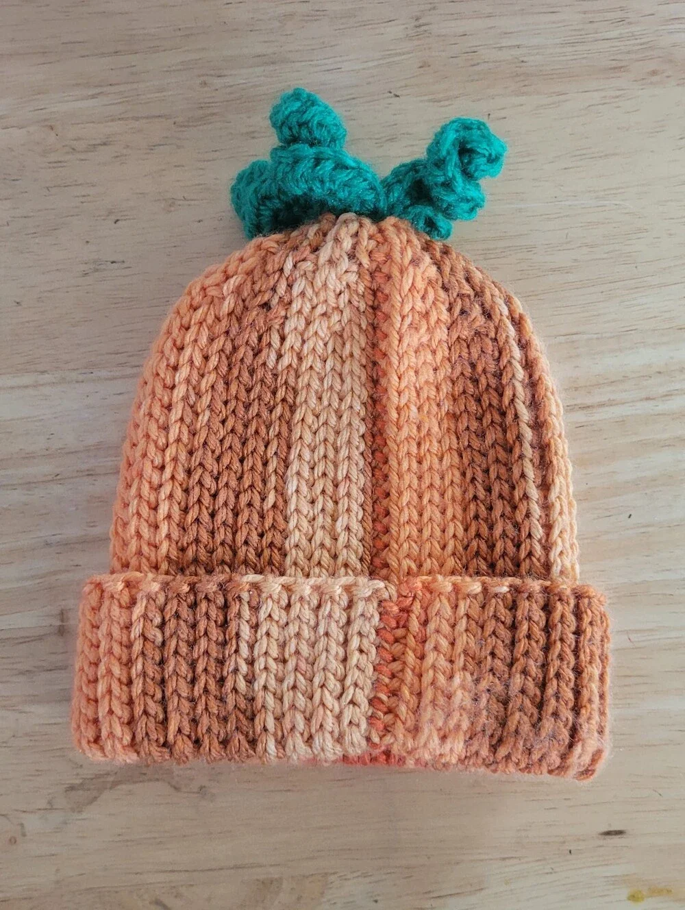 Pumpkin Handmade Knit Hat Beanie Baby 0-6 Months NEW